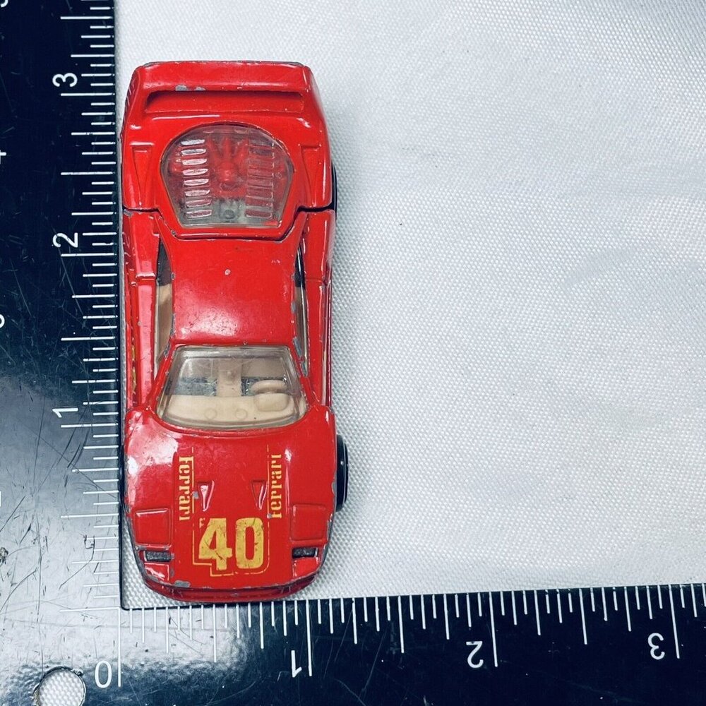 F40 Ferrari Red Tan Interior Opening Hatch Metal Base Diecast HOT WHEELS 1988 - Picture 8 of 14